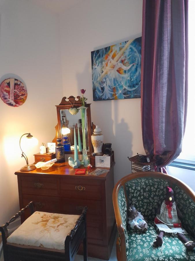 La Chambre De Garance Et Ses Couleurs D'Art Saint-Pol-de-Léon Buitenkant foto